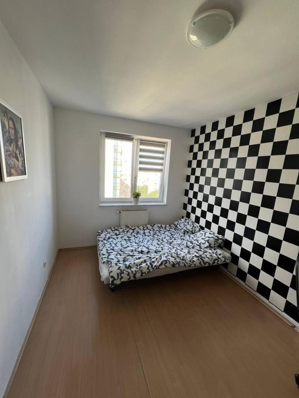 Hostel „U Sashka” Warsaw Exterior photo